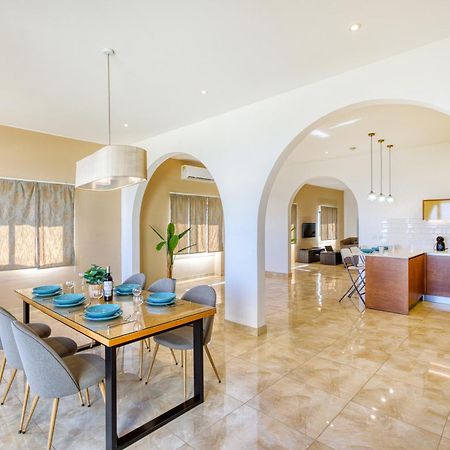 Romana Maisonettes Xagħra Esterno foto