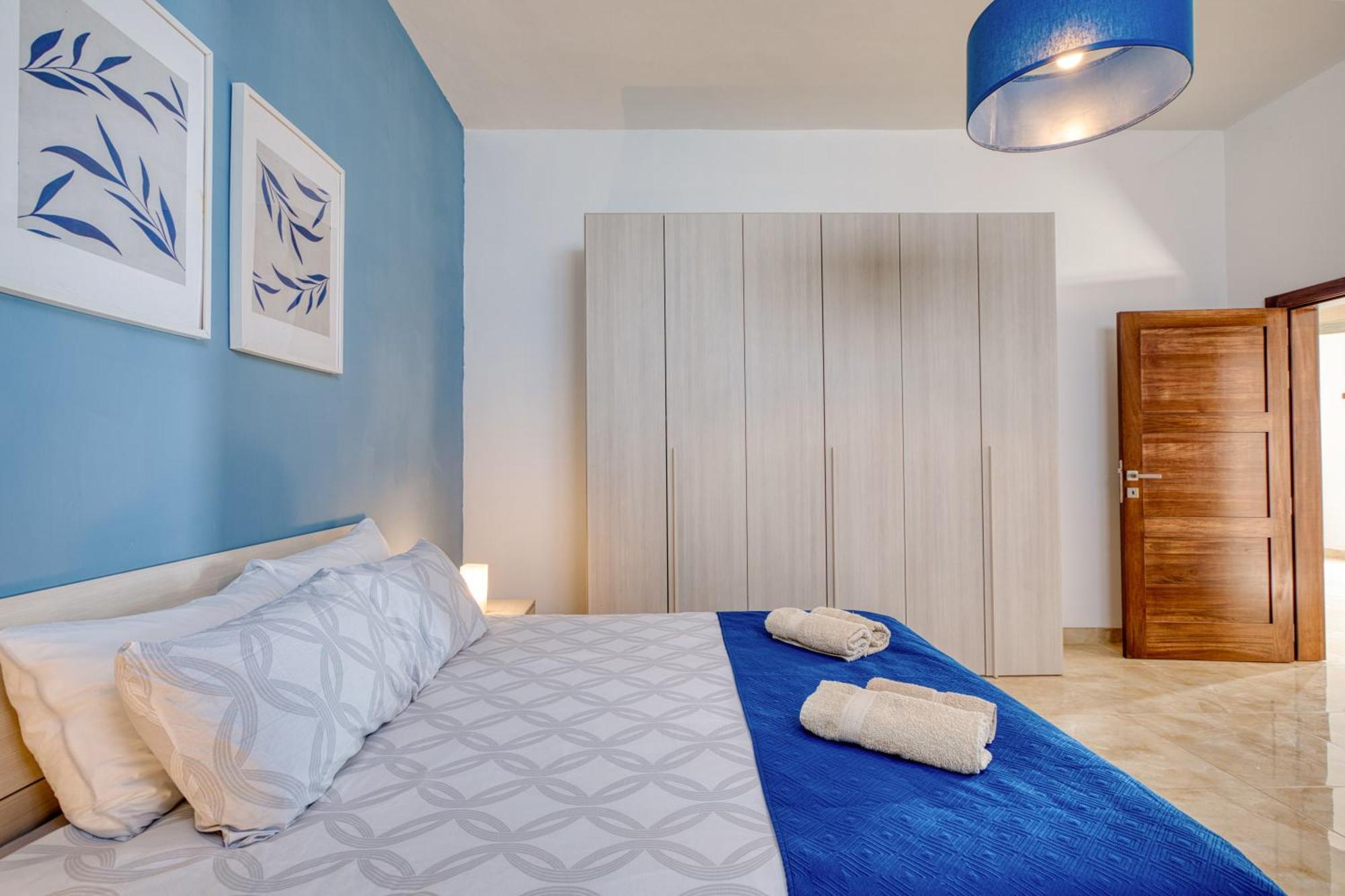 Romana Maisonettes Xagħra Esterno foto