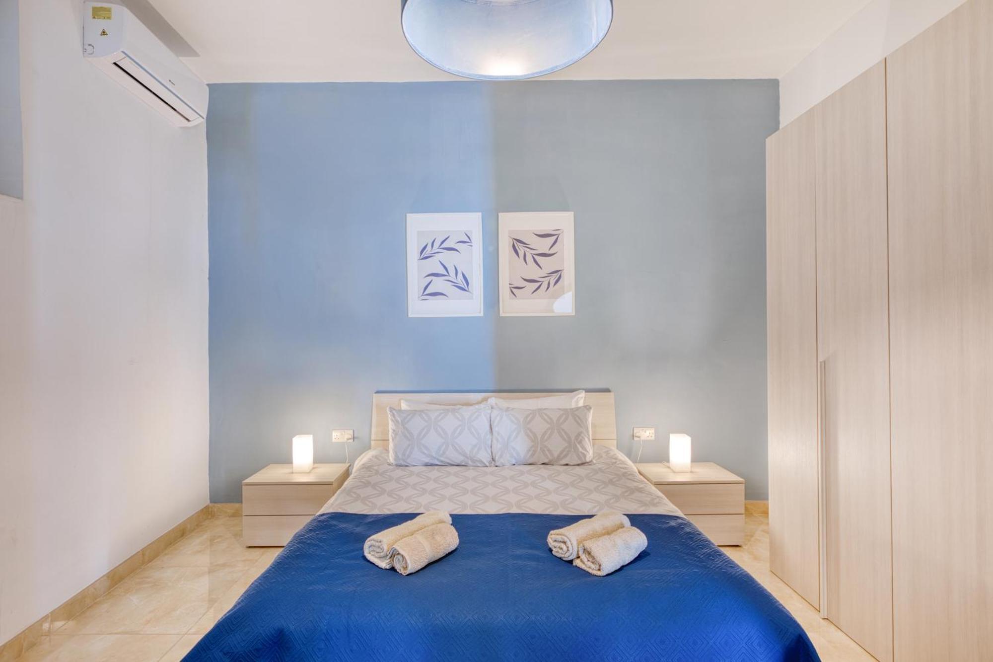 Romana Maisonettes Xagħra Esterno foto