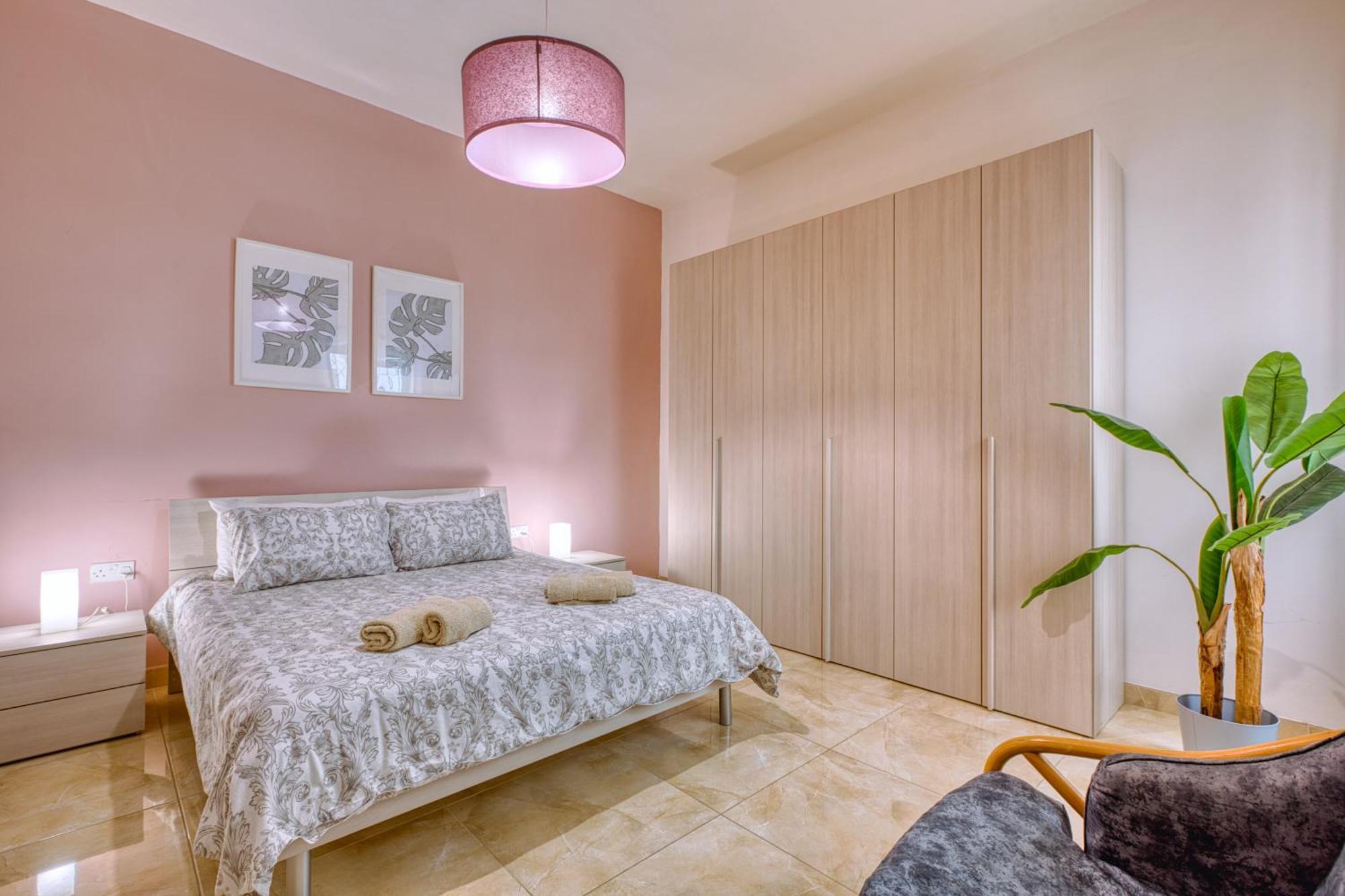 Romana Maisonettes Xagħra Esterno foto